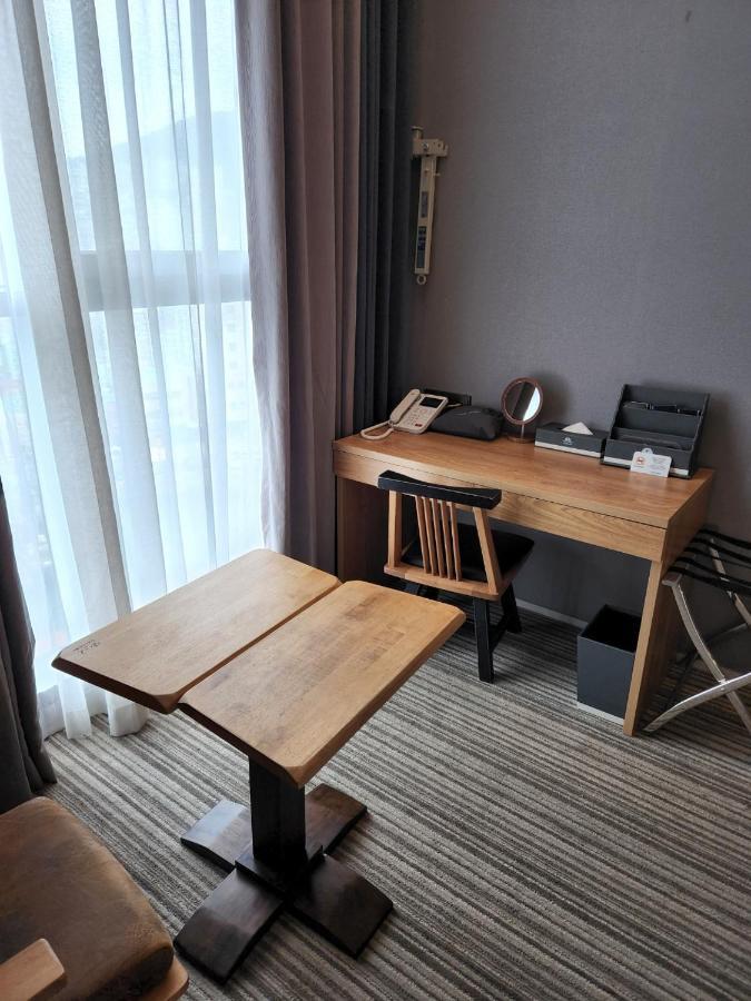 Island Hotel Busan Buitenkant foto